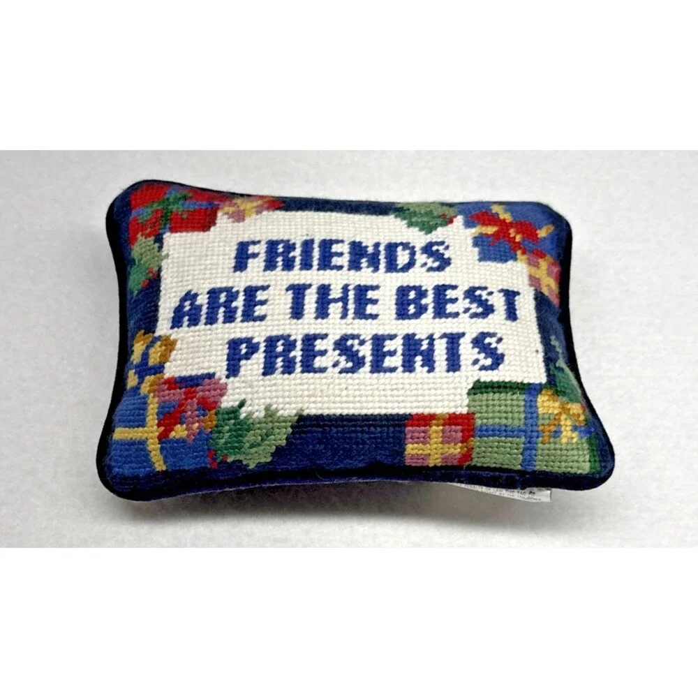 Needlepoint Pillow Friends Are The Best Presents Christmas Holiday Decor Vintage